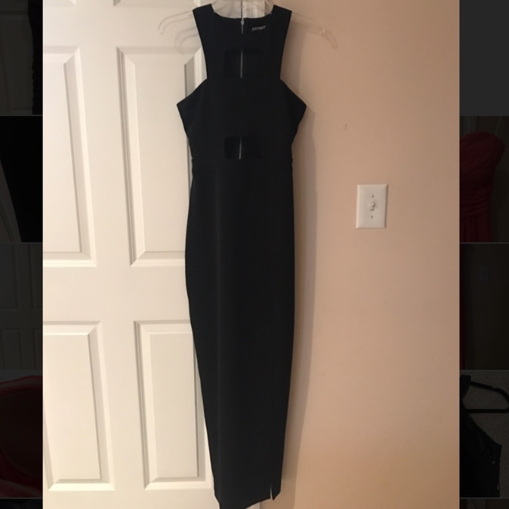 Express cutout gown
